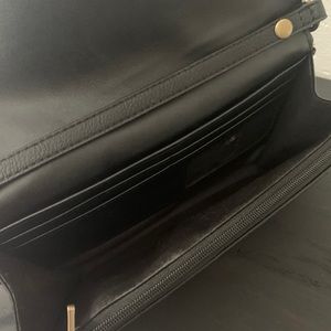 Black crossbody purse!